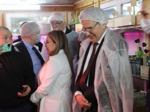 Президент РАН посетил  научно-учебную лабораторию «Агрокуб»