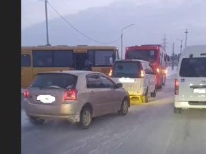 В Якутске произошло массовое ДТП с участием двух автобусов