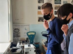 «Ростелеком» провел экскурсию по объекту связи для школьников Якутска