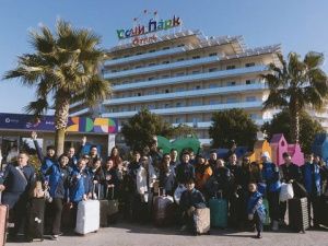 Делегация Якутии прибыла в Сочи для участия во Всемирном фестивале молодежи