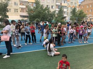 «Праздник двора» объединил жителей четырех многоквартирных домов Промышленного округа