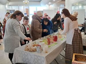 В Доме дружбы народов в Якутске ярко отметили Масленицу