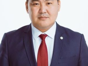 Президент НВК «Саха» выдвинулся на праймериз ЕР