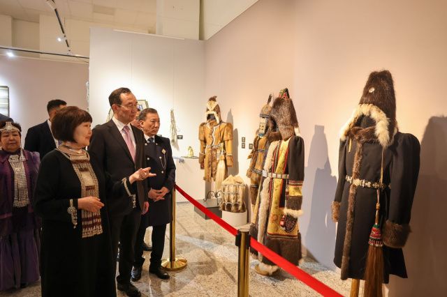 Народные мастера Якутии представили свои работы в Национальном музее Республики Казахстан