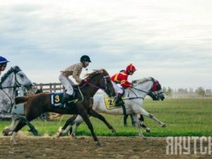 Республиканские конные скачки пройдут 12 июня в местности Ус Хатын в Якутске