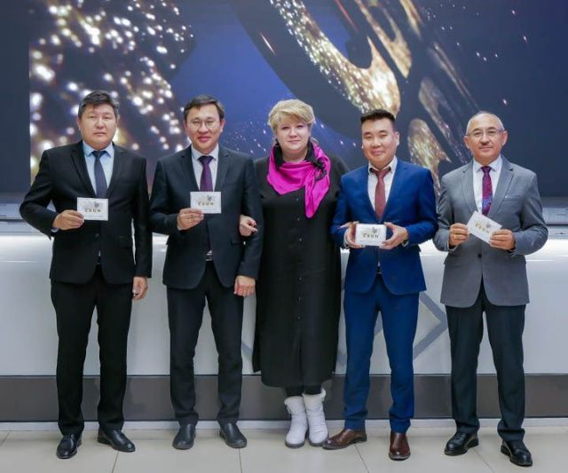 В Якутске вручили награды героям и кураторам патриотического проекта «СВОИ»