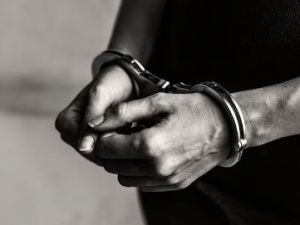 В Якутске бывший работник магазина украл выручку в размере 198 тысяч рублей