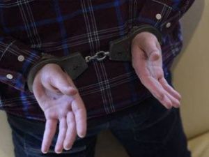 В Якутске задержали подозреваемого в уличном грабеже