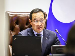 Состоялось первое заседание Правительства Якутии в новом составе