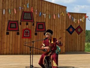 Коллективы и исполнители Дома дружбы и Ассоциации КМНС стали лауреатами конкурсов Ысыаха Олонхо в г. Олекминск