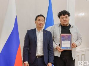 В Якутске наградили организаторов фестиваля «Муус Устар»