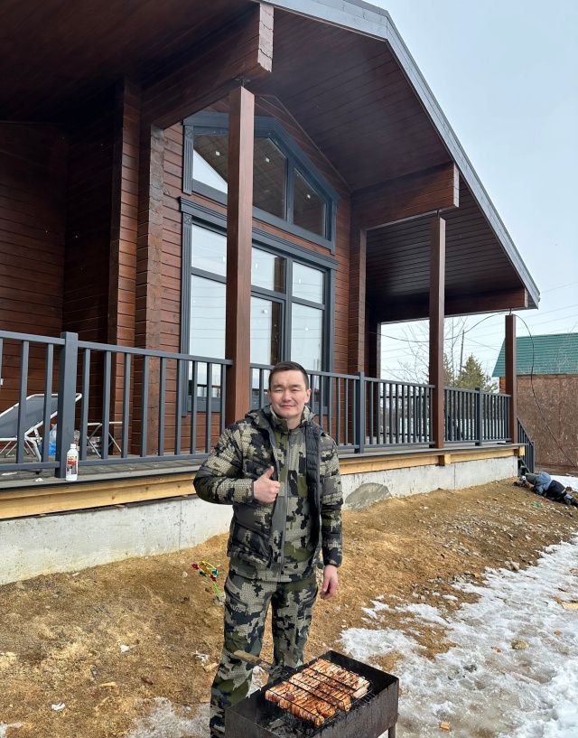 Василий Егоров открыл дачный сезон