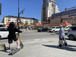 Аккуратных пользователей проката электросамокатов поощрят максимальной скоростью
