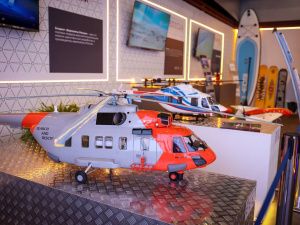 Фоторепортаж с первого дня ВЭФ-2023: улица Дальнего Востока и культурная программа