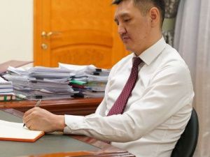 В школах Якутии внедрят медитацию и «йогу смеха»!