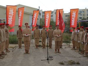 Живая легенда Якутии: 99-летнему ветерану ВОВ Кириллу Павлову устроили праздник во дворе