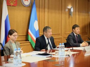 Дмитрий Садовников собрал застройщиков с рисками срыва сроков по жилью для переселенцев из аварийных домов