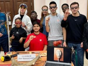 С наступающим Новым годом поздравили в Якутске студентов из более 20 стран