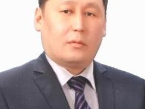 Вам наличкой или по закону?: Коммунальщики Якутска, имея заблокированные счета, требуют деньги в обход банка. Это схема или крик о помощи?