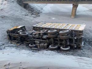 В Нерюнгринском районе опрокинулся большегруз: Погиб водитель