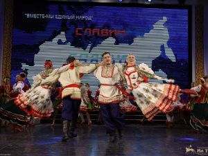 Народный депутат Якутии Елена Голомарева назвала День народного единства данью уважения истории