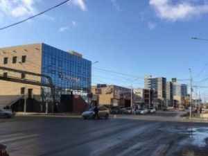 Водитель проехал на «красный» и устроил ДТП, в котором пострадал ребенок