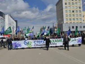 Агенты «Стерха» обязывали владельцев старых машин страховать свою жизнь