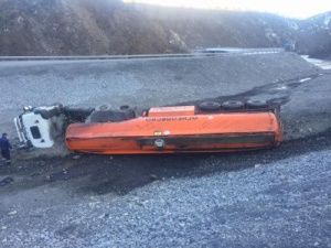 В Якутии у большегруза во время опасного спуска отказали тормоза