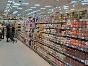 Обзор цен на искусственные ёлки в Якутске