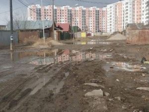 В Сайсарском округе начался ямочный ремонт дорог