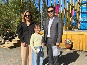 В Якутске прошла ежегодная акция «Портфель в подарок»