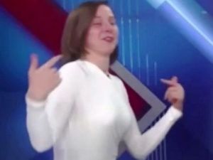 Браво, Мария! Теперь туристы валом повалят в Южную Якутию!