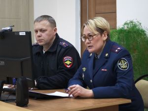 Начальник уголовно-исполнительной инспекции УФСИН Анастасия Дубенко выступила на семинаре по предупреждению преступности среди несовершеннолетних 