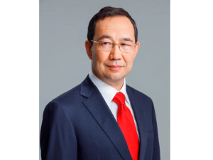 Дата: Глава Якутии Айсен Николаев поздравляет с Днем российской печати