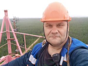 Начальник дистанции связи Андрей Пьянников знает, как говорит железная дорога