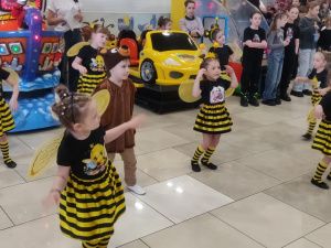 День смеха и веселья – вход свободный!