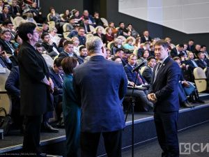 Кирилл Бычков провёл отчет правительства в Якутске