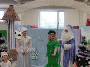 Сказка «В лесу родилась елочка» завершила Новогодние каникулы в ТРК «Чудо парк» 