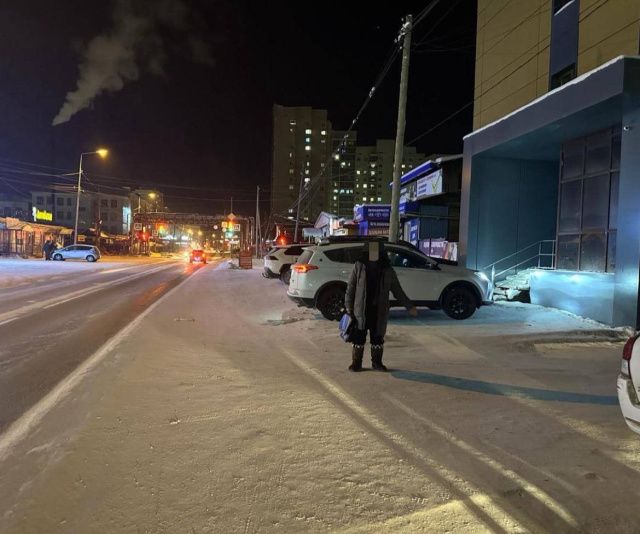 В Якутске двое водителей совершили наезды на детей и оба скрылись с места ДТП