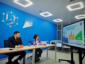 Евгений Григорьев провел отчет на общегородском родительском онлайн-собрании