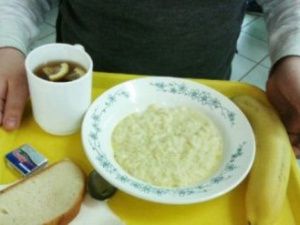 В Якутии школьников кормили просрочкой?