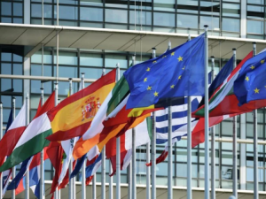 Названа сумма, которую ЕС рискует потерять при конфискации активов России