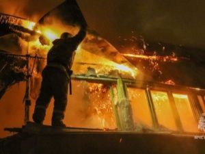 В Якутске на пожаре погиб 70-летний мужчина