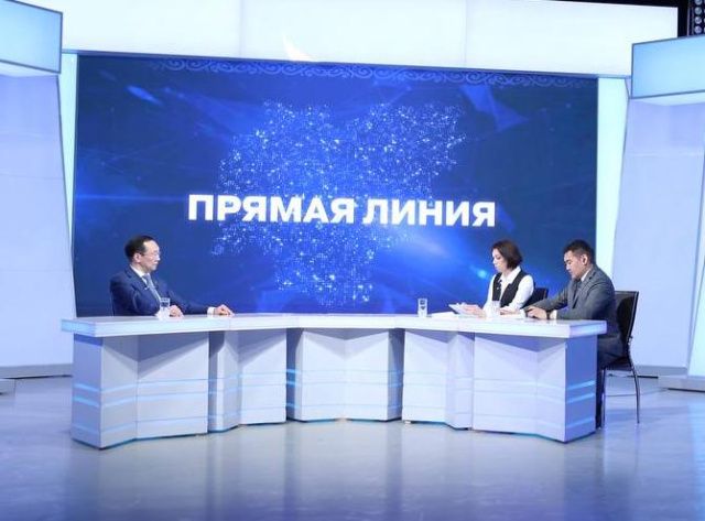 Прямая линия: Свыше 100 подростков трудоустроены по проекту «Моя первая зарплата»