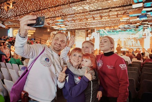 Продолжается прием заявок на конкурс Общества «Знание» для активных родителей ДФО