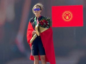 Сардана Трофимова завоевала золотую и бронзовую медали чемпионата Азии по полумарафону