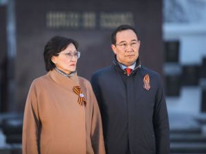 В акции «Свеча памяти» в Якутске приняли участие более 15 тысяч горожан