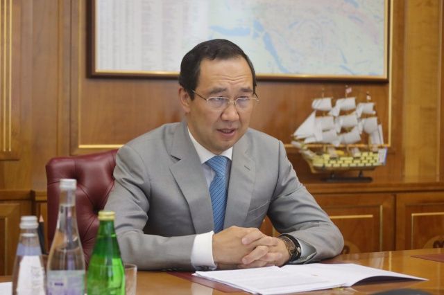 Глава Якутии обозначил приоритетные задачи по борьбе с природными пожарами в районах республики