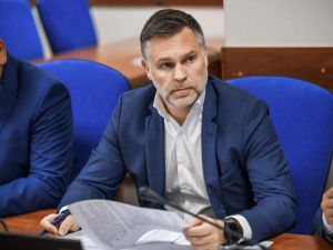 Айсен Николаев проверил ход исполнения членами правительства персональных поручений