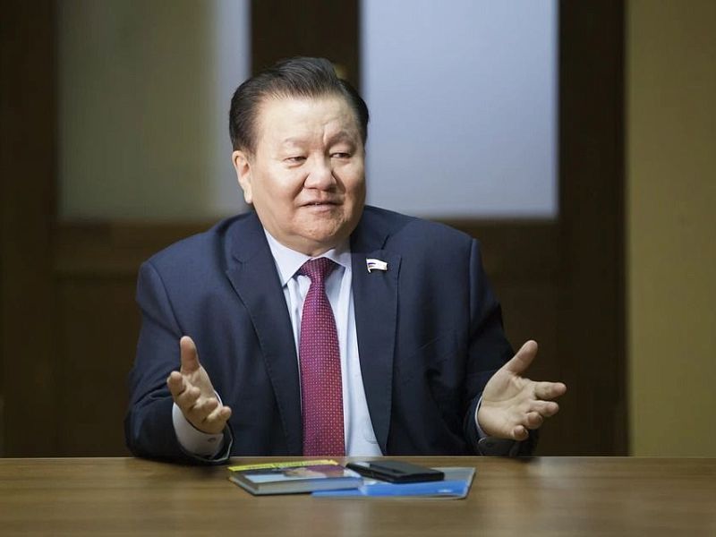 Федот Тумусов покидает Госдуму